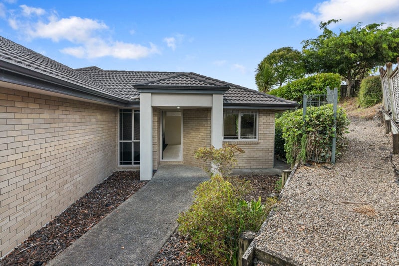 20A Waione Avenue, Te Atatu Peninsula, Auckland - Carousel 1