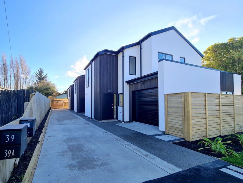 39B York Street, Waltham, Christchurch - Carousel 1