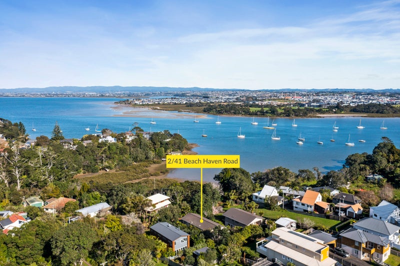 2/41 Beach Haven Road, Beach Haven, Auckland - Carousel 1