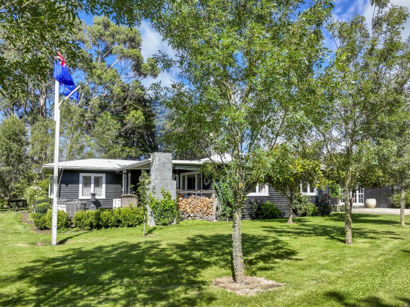 4934 Puketitiri Road, Puketitiri, Napier - Carousel 1