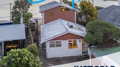 22A Steyne Avenue, Plimmerton, Porirua - Carousel 1