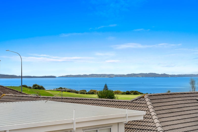 21 MacLeans Road, Bucklands Beach, Auckland - Carousel 50
