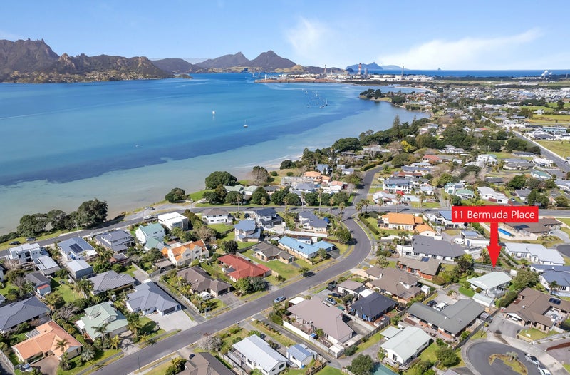 11 Bermuda Place, One Tree Point, Whangārei - Carousel 1