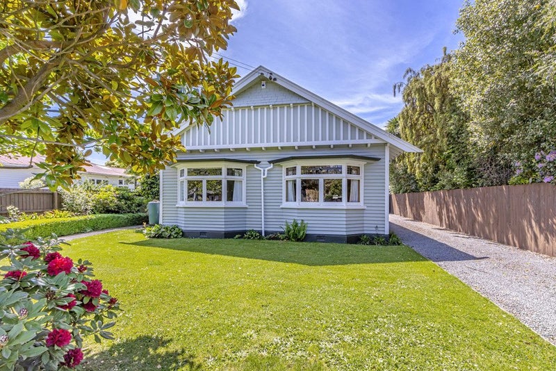 23 Riverview Street, Beckenham, Christchurch - Carousel 1