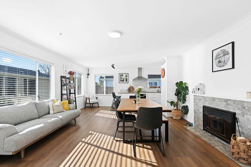 7 Martin Street, Fairfield, Hamilton - Carousel 2