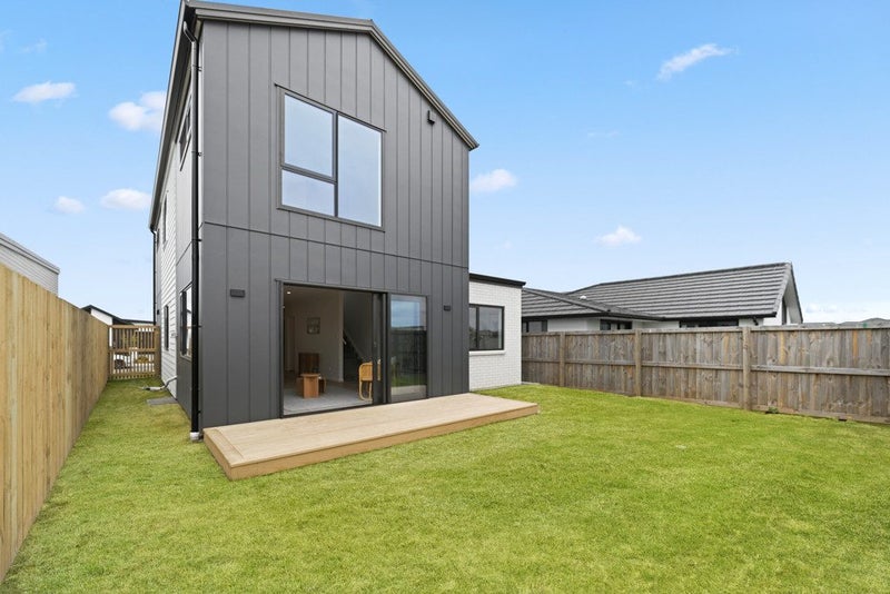 5 Overton Street, Rototuna North, Hamilton - Carousel 16