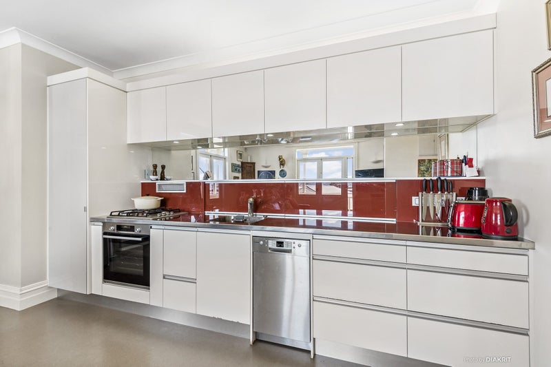 30B Wright Street, Mount Cook, Wellington - Carousel 1