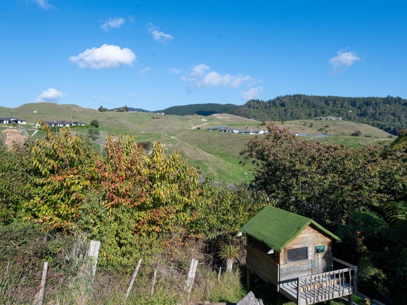 17 Bradley Place, Lynmore, Rotorua - Carousel 14