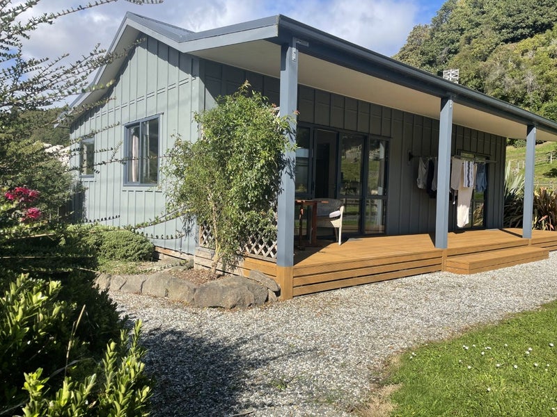 13 Rockside Road, Glenleith, Dunedin - Carousel 1