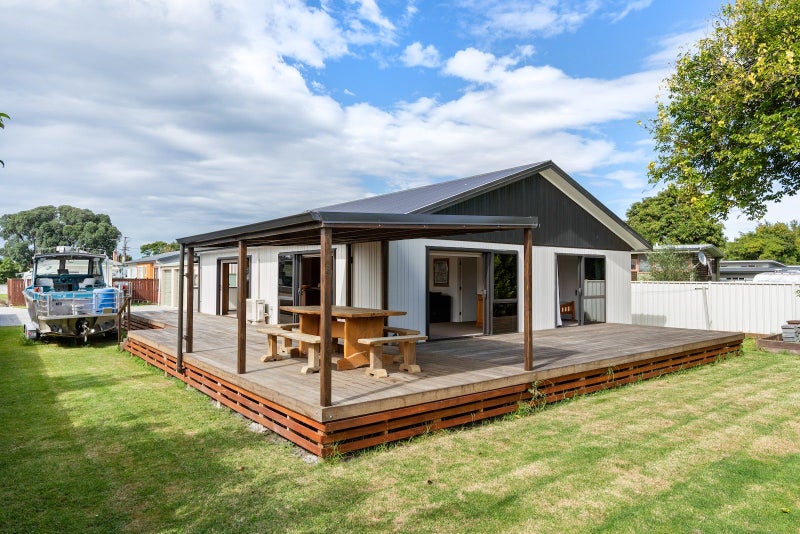 115C Main Road, Makaraka, Gisborne - Carousel 1
