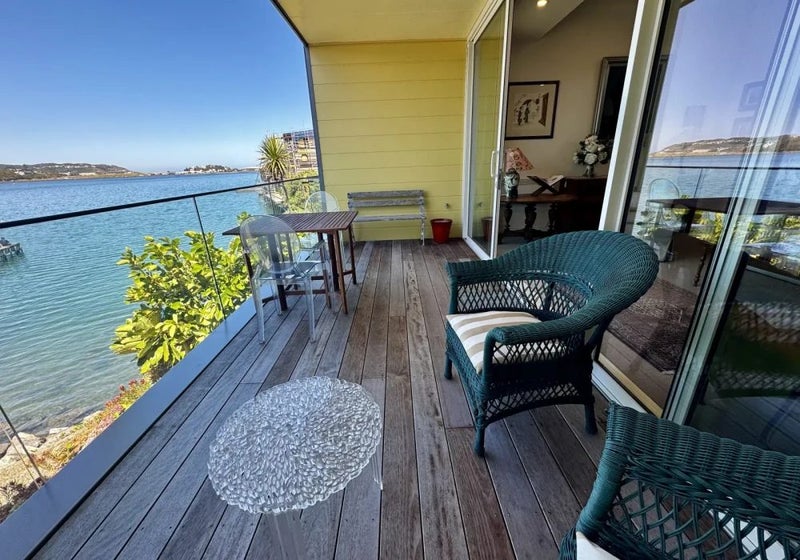 14/305 Evans Bay Parade, Hataitai, Wellington - Carousel 1