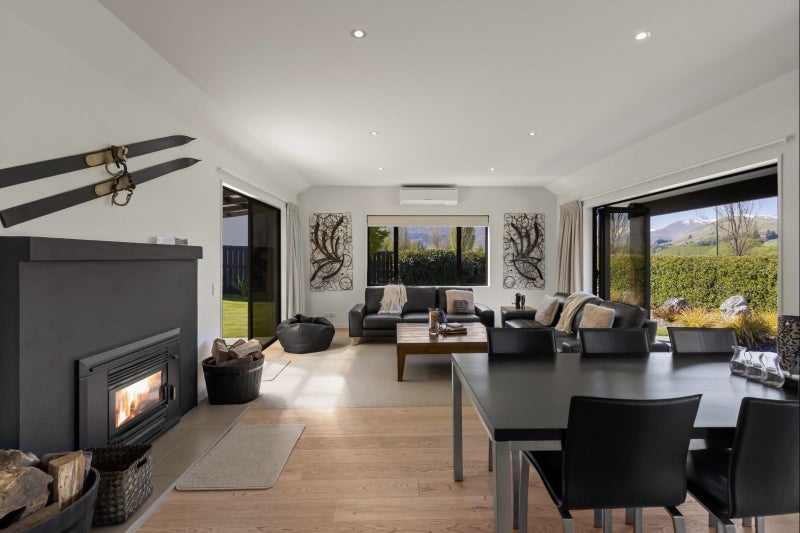 48 Ferry Hill Drive, Lower Shotover, Queenstown - Carousel 1