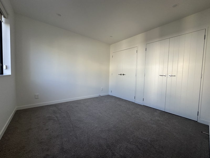 31C Diana Drive, Glenfield, Auckland - Carousel 17