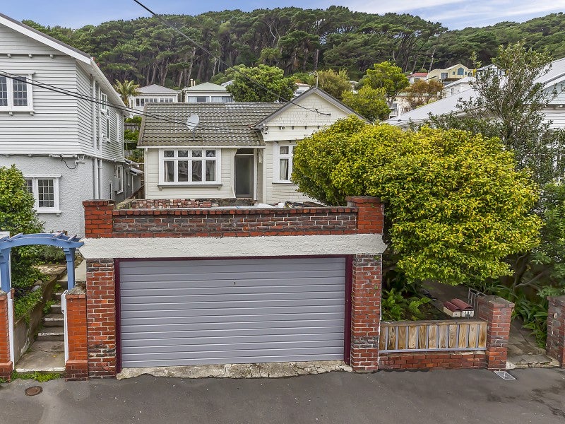 101 Austin Street, Mount Victoria, Wellington - Carousel 2