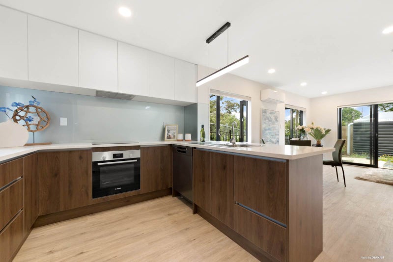 4/237 Swanson Road, Henderson, Auckland - Carousel 2