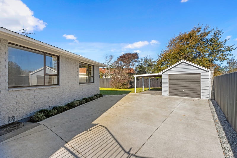 17 Rosanna Place, Aranui, Christchurch - Carousel 2
