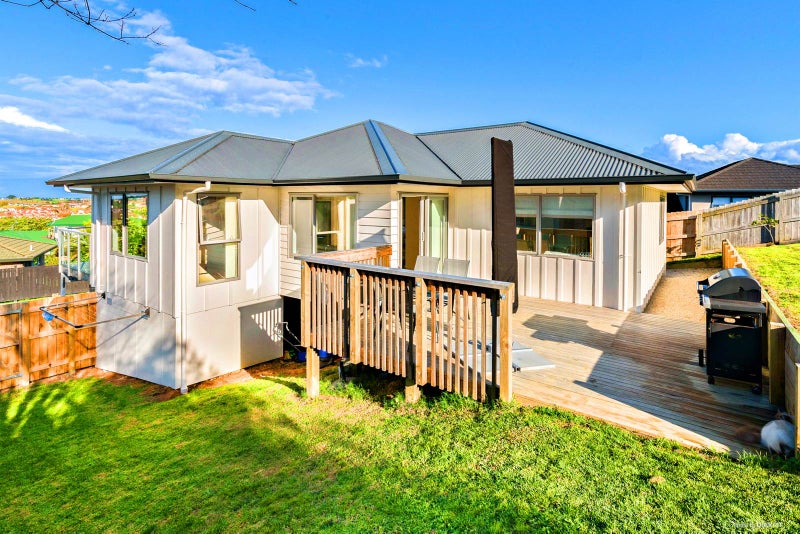 25 Coral Court, Gulf Harbour, Whangaparaoa - Carousel 2