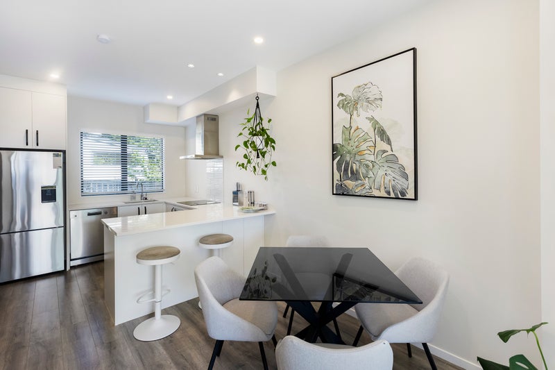 4/16 Albany Highway, Greenhithe, Auckland - Carousel 2