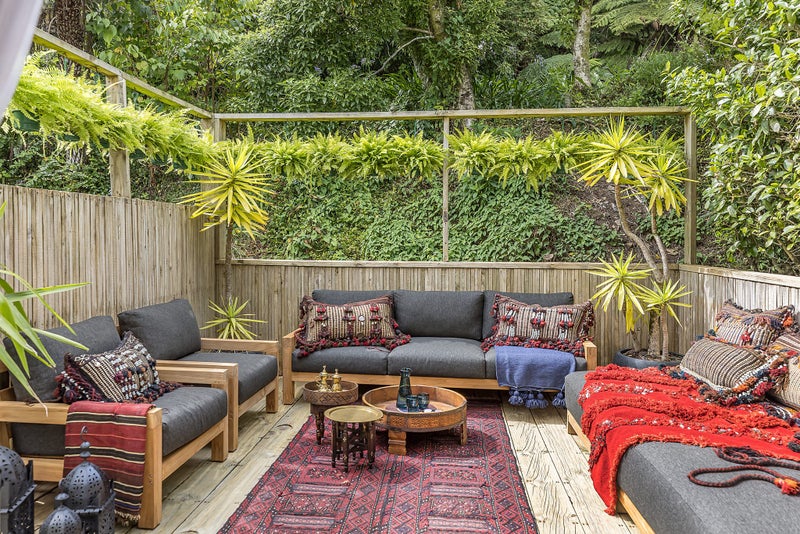 11A Duncan Street, Tawa, Wellington - Carousel 2