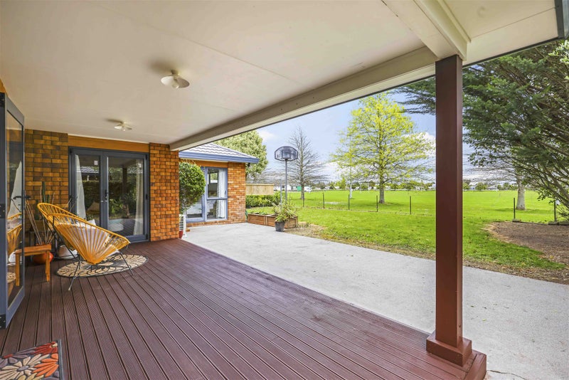 9 Nottingham Drive, Hamilton East, Hamilton - Carousel 2