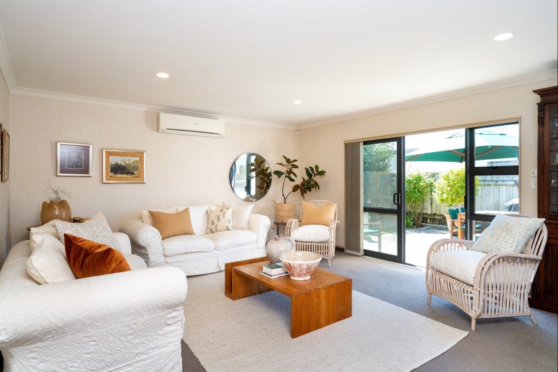 203 Avenue Road, Greenmeadows, Napier - Carousel 2