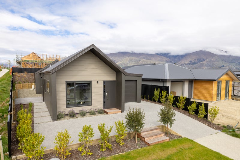 221 Aubrey Road, Wanaka - Carousel 1