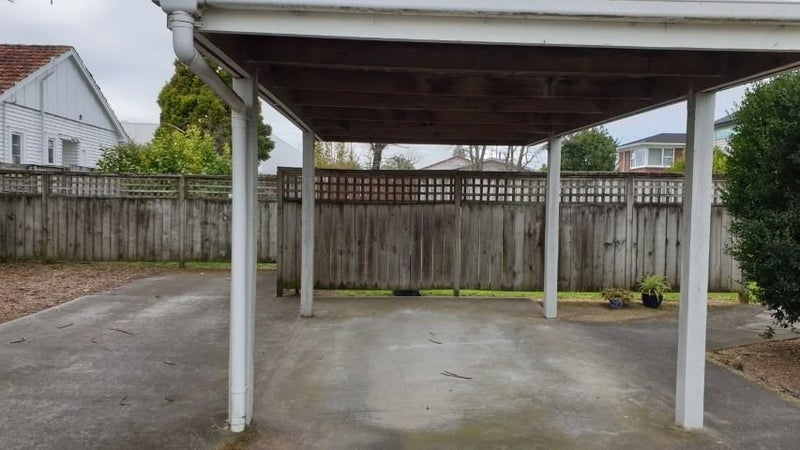 1/8 Northcote Road, Takapuna, Auckland - Carousel 10