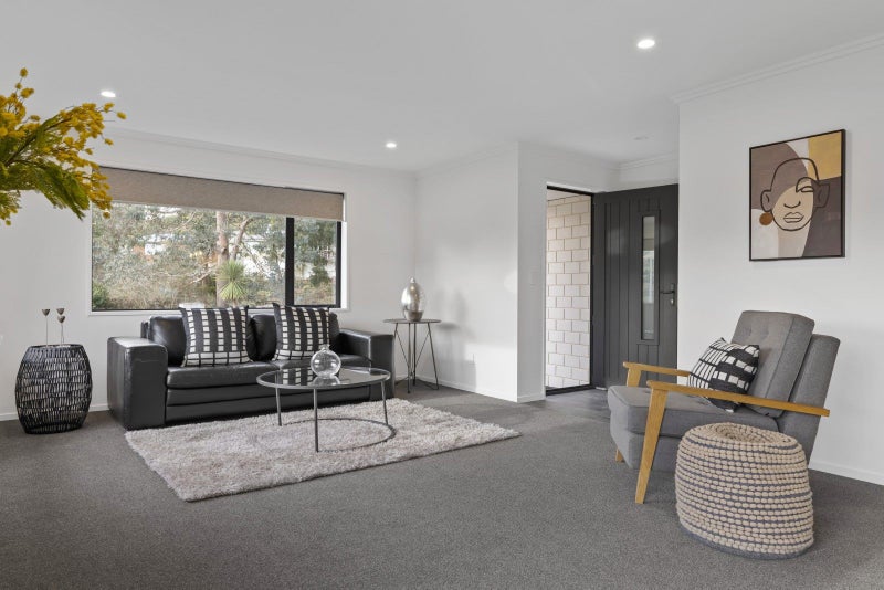 11 Rose Drive, Concord, Dunedin - Carousel 2