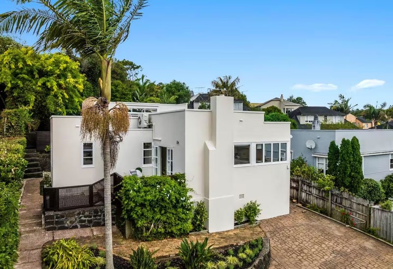183 Orakei Road, Remuera, Auckland - Carousel 2