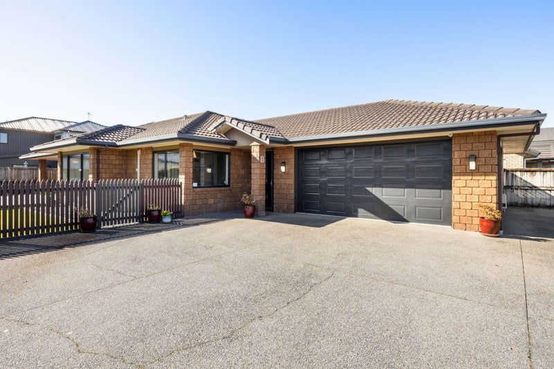 8 Mercury Court, Rototuna North, Hamilton - Carousel 2