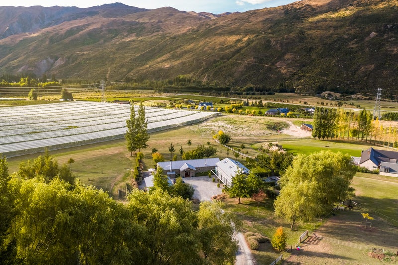 61 Gibbston Back Road, Gibbston, Queenstown - Carousel 29