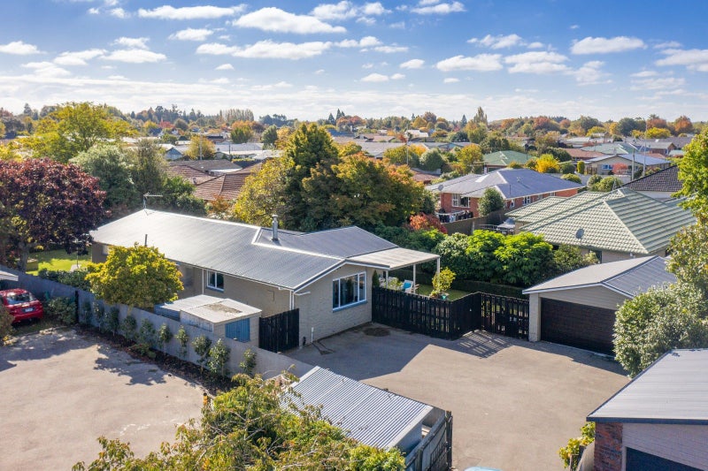 12 Woodham Drive, Allenton, Ashburton - Carousel 1