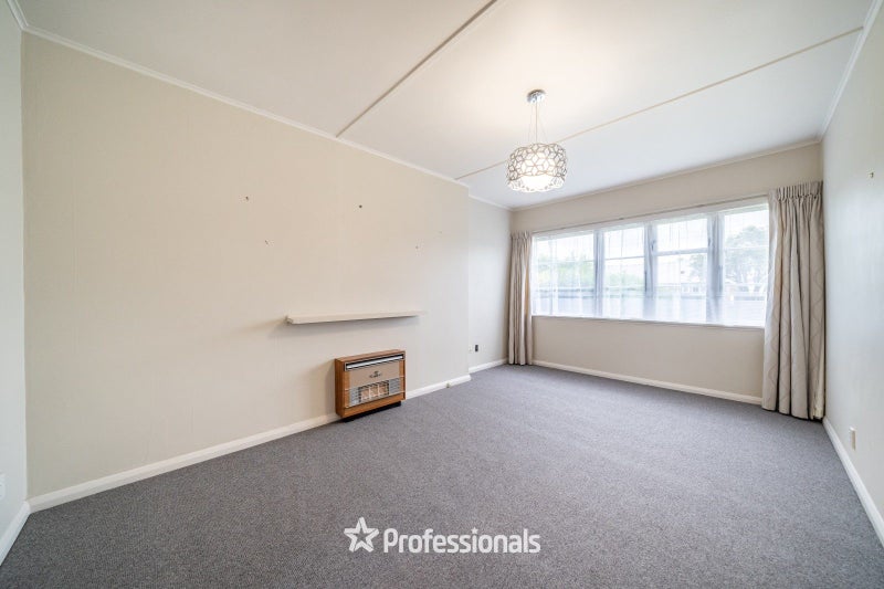 161 Whites Line, WAIWHETU, LOWER HUTT - Carousel 2