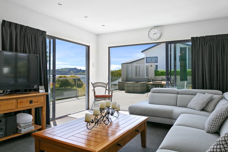 8 Chad Street, Rainbow Point, Taupo - Carousel 2