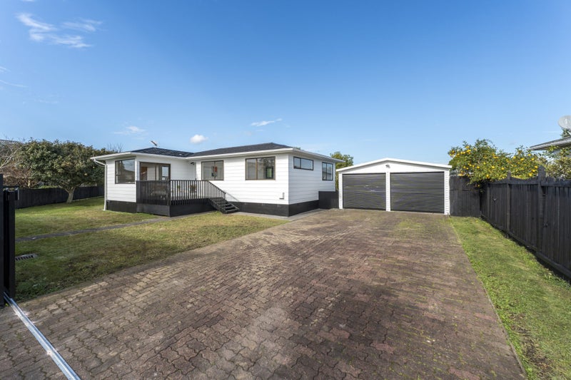 12 Le Havre Place, Takanini, Auckland - Carousel 43