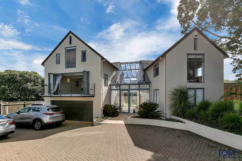 480A Beach Road, Murrays Bay, Auckland - Carousel 1