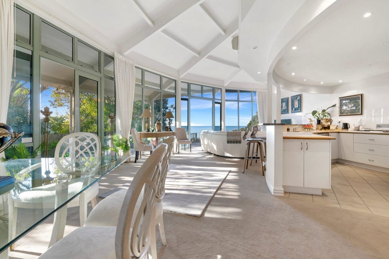 11 Siesta Terrace, Gulf Harbour, Whangaparaoa - Carousel 1