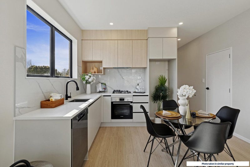 29 Paretao Street, Massey, Auckland - Carousel 2