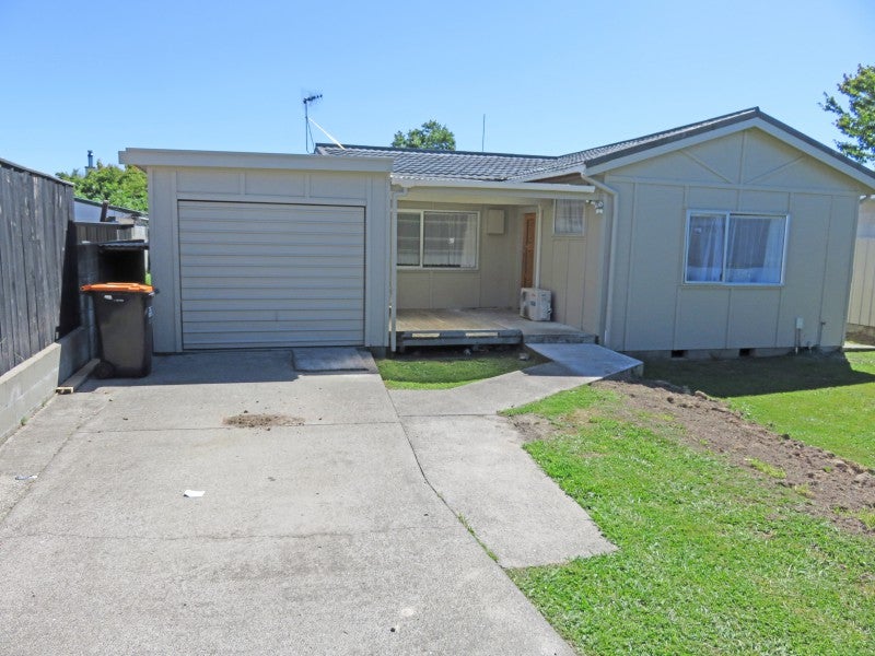 30 Brightwater Terrace, Terrace End, Palmerston North - Carousel 13
