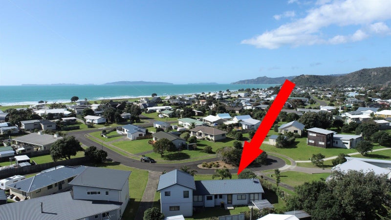 114 Kauri Crescent, Matarangi, Whitianga - Carousel 1