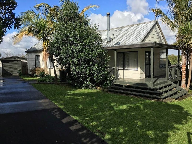5 Sandgate Avenue, Botany Downs, Auckland - Carousel 2