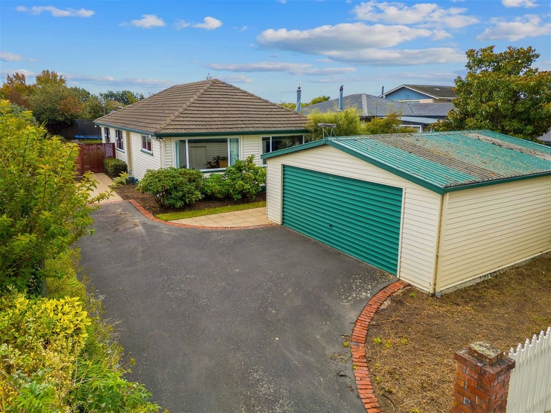 51 Winters Road, Redwood, Christchurch - Carousel 1