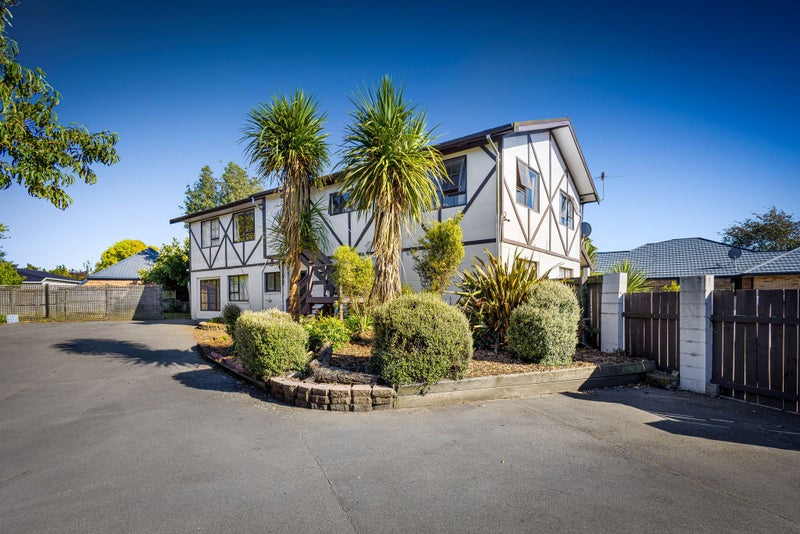 10C Sefton Street, Belfast, Christchurch - Carousel 1