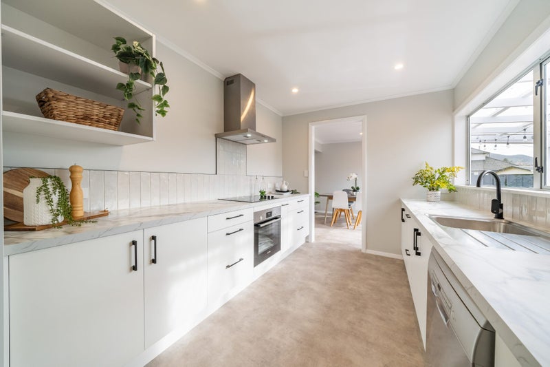 22 Sandford Street, Trentham, Upper Hutt - Carousel 2