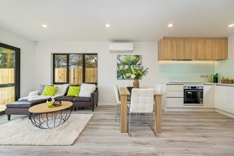 13C Renata Crescent, Te Atatu Peninsula, Auckland - Carousel 1