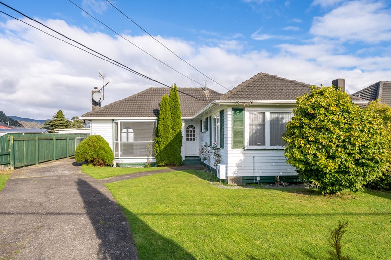 36 Norfolk Street, Wainuiomata, Lower Hutt - Carousel 1