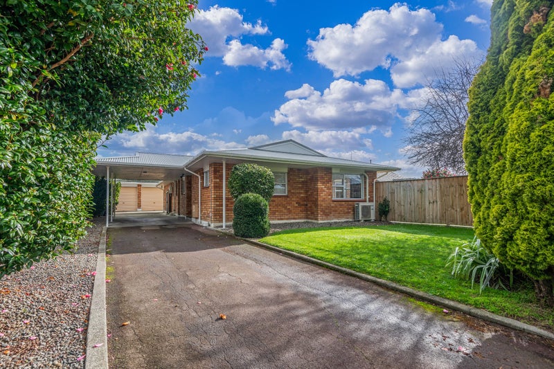 20 Chippendale Crescent, Highbury, Palmerston North - Carousel 1