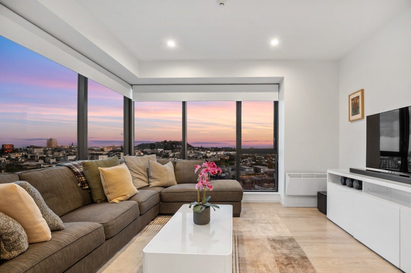 1403/8 Hereford Street, Freemans Bay, Auckland - Carousel 2