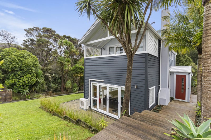 17 Wernham Place, Northcote, Auckland - Carousel 2
