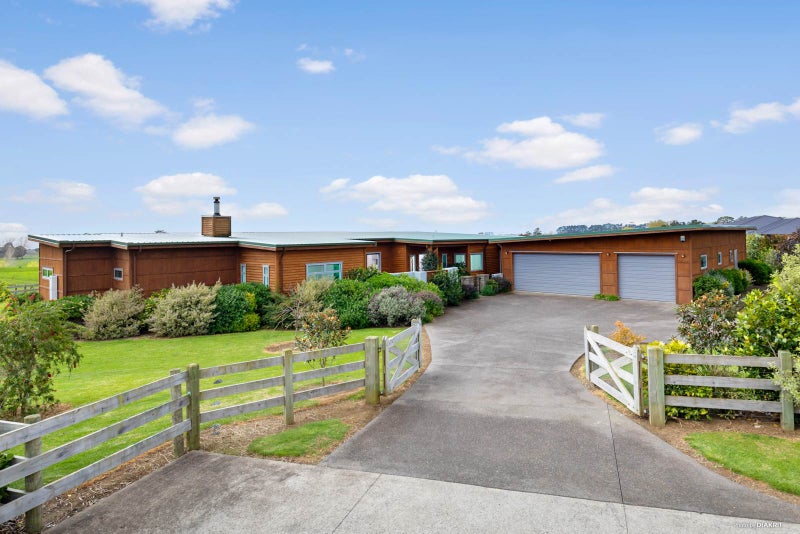 19 Church View Road, Waiau Pa, Pukekohe - Carousel 2